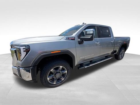 New 2026 GMC Sierra 2500 SLT AWD/4WD image 4