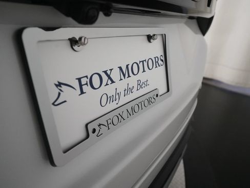 Certified 2025 Honda Pilot Touring image 39