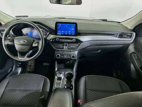 Certified 2025 Ford Escape Active AWD/4WD image 17