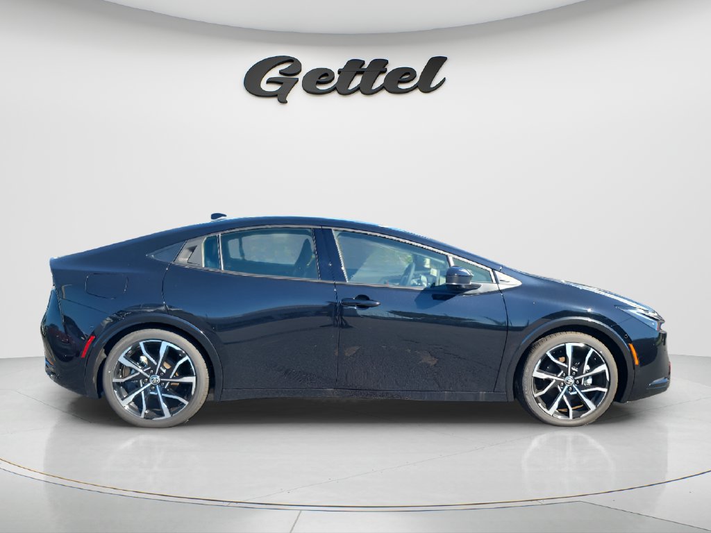 New 2026 Toyota Prius Plug-In Hybrid w/ Limited Premium Package FWD image 4