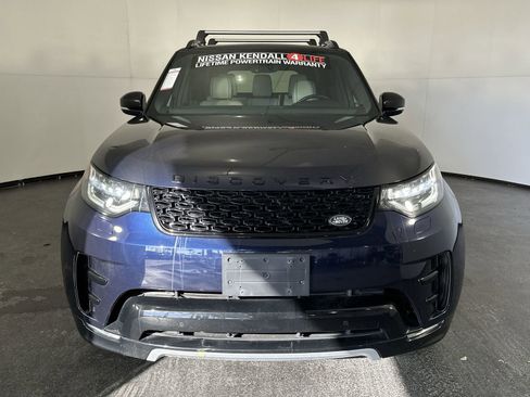 Used 2020 Land Rover Discovery HSE image 4