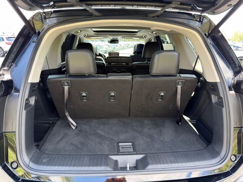 Used 2025 Honda Pilot Touring image 34
