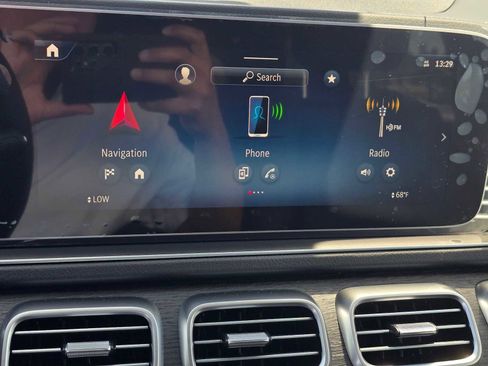New 2026 Mercedes-Benz GLS 450 4MATIC image 30