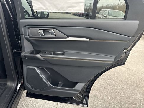 New 2026 Ford Explorer Tremor w/ Tremor Convenience Package image 24