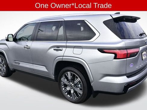 Used 2024 Toyota Sequoia Capstone image 3