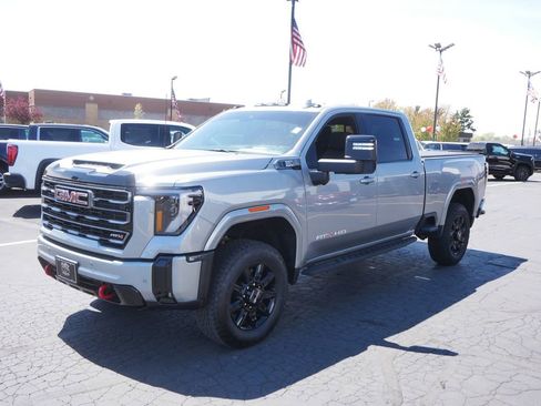 Certified 2026 GMC Sierra 3500 AT4 w/ AT4 Premium Plus Package AWD/4WD image 4
