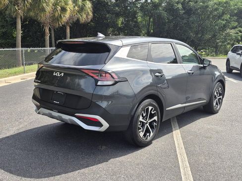 Used 2025 Kia Sportage EX FWD image 2