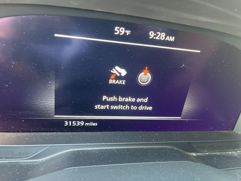 Used 2023 Nissan Pathfinder Platinum AWD/4WD image 9