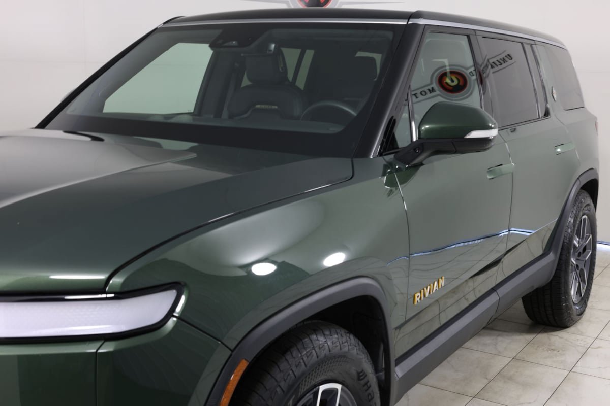 Used 2022 Rivian R1S Launch Edition Quad AWD/4WD image 43