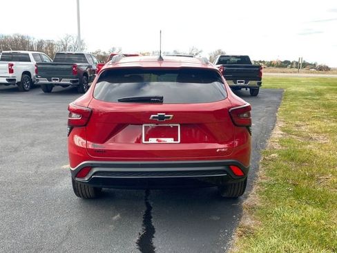 New 2026 Chevrolet Trax RS image 5