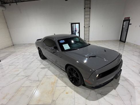 Used 2018 Dodge Challenger SXT w/ Blacktop Package image 6