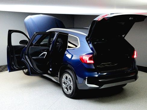 Used 2025 BMW X1 xDrive28i w/ Convenience Package image 18