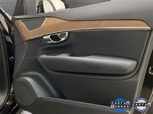 Used 2025 Volvo XC90 B6 Plus image 74