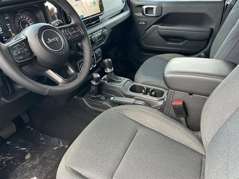 New 2025 Jeep Wrangler Unlimited Sport image 7
