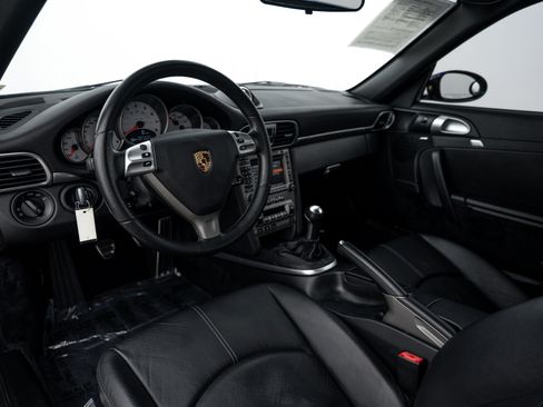 Used 2005 Porsche 911 Carrera S RWD image 4