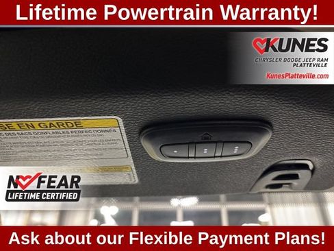 Used 2022 Jeep Wrangler Unlimited Sahara AWD/4WD image 26