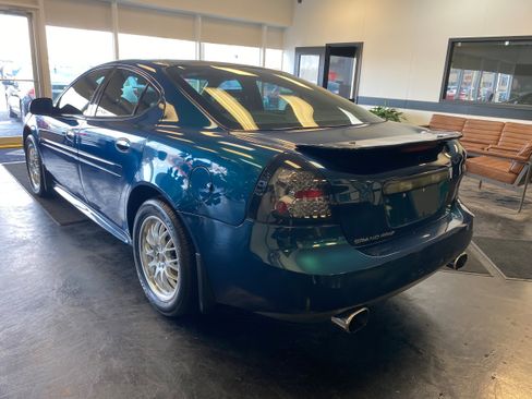 Used 2005 Pontiac Grand Prix GTP w/ Comfort And Infotech Package image 7