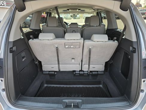 Used 2018 Honda Odyssey Elite image 24
