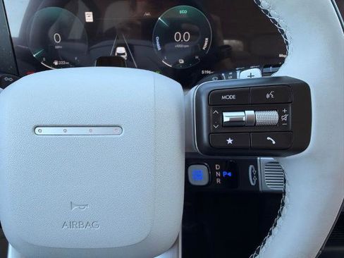 Used 2026 Hyundai Palisade Calligraphy image 17