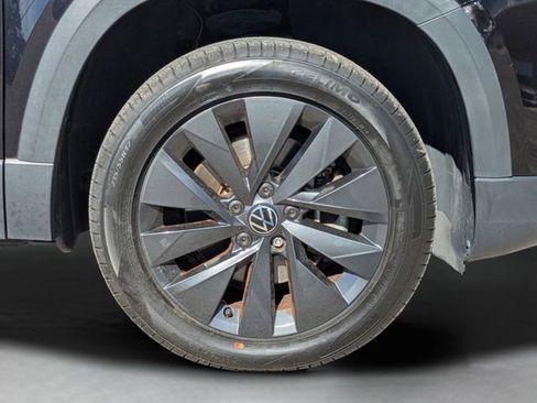 Used 2022 Volkswagen Taos S FWD image 33