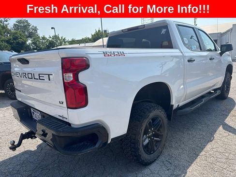 Used 2021 Chevrolet Silverado 1500 LT Trail Boss w/ LPO, Dark Essentials Package AWD/4WD image 19