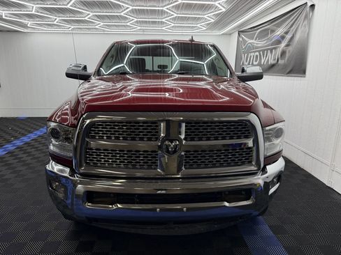 Used 2014 RAM 2500 Laramie w/ Convenience Group AWD/4WD image 4