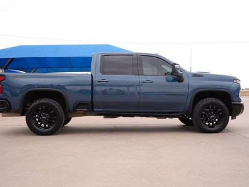 Used 2025 Chevrolet Silverado 2500 LTZ w/ Trail Boss Package AWD/4WD image 2