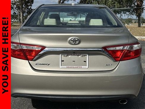 Used 2015 Toyota Camry XLE image 4