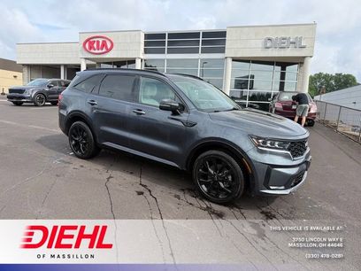 Used 2023 Kia Sorento SX