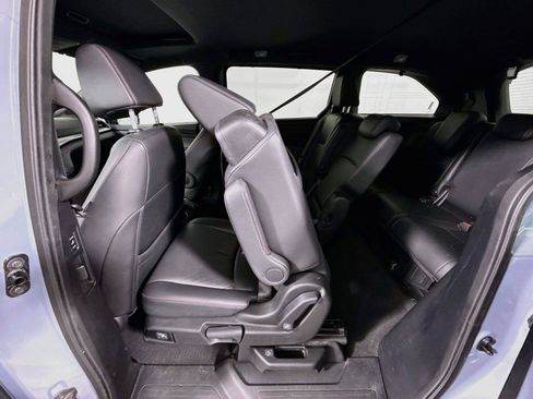 Used 2025 Honda Odyssey Sport-L image 12