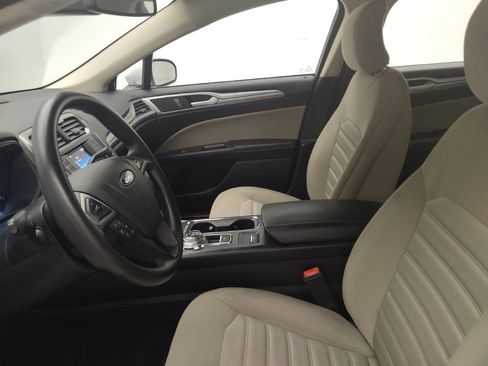 Used 2019 Ford Fusion S FWD image 17
