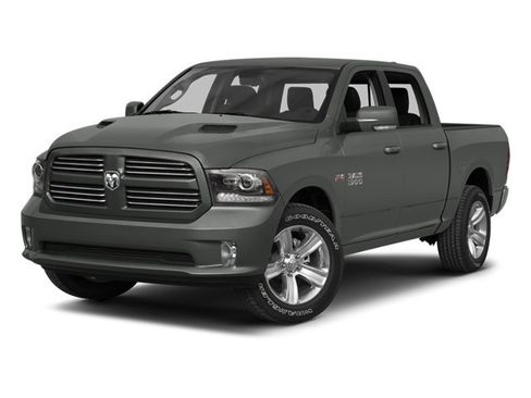 Used 2013 RAM 1500 Laramie RWD image 4