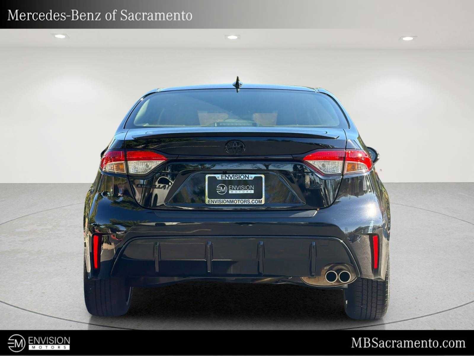 Used 2026 Toyota Corolla SE FWD image 4