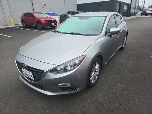 Used 2016 MAZDA MAZDA3 i Sport w/ Preferred Equipment Package image 1