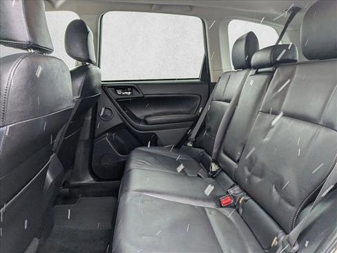 Used 2015 Subaru Forester 2.5i Limited image 20