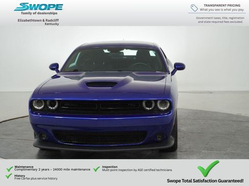Used 2022 Dodge Challenger R/T w/ Blacktop Package RWD image 9