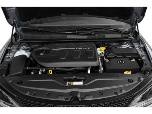Used 2015 Chrysler 200 S w/ Navigation & Sound Group I AWD/4WD image 16