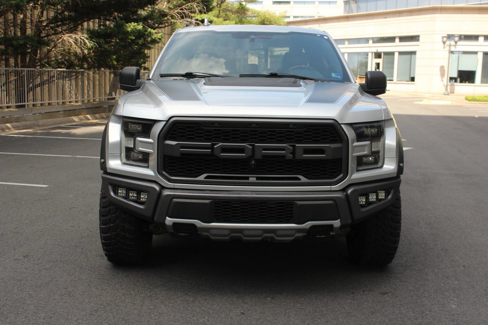 Used 2019 Ford F150 Raptor w/ Equipment Group 801A Mid AWD/4WD image 3