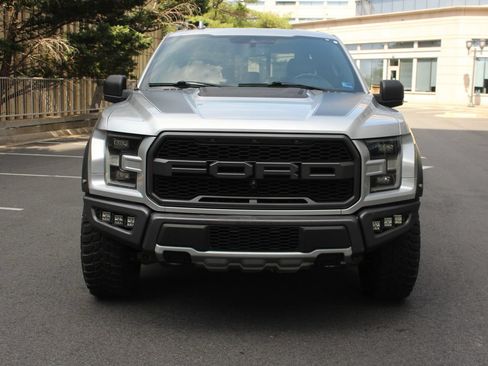 Used 2019 Ford F150 Raptor w/ Equipment Group 801A Mid AWD/4WD image 3