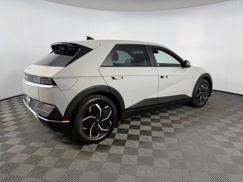 Used 2024 Hyundai Ioniq 5 SEL image 7