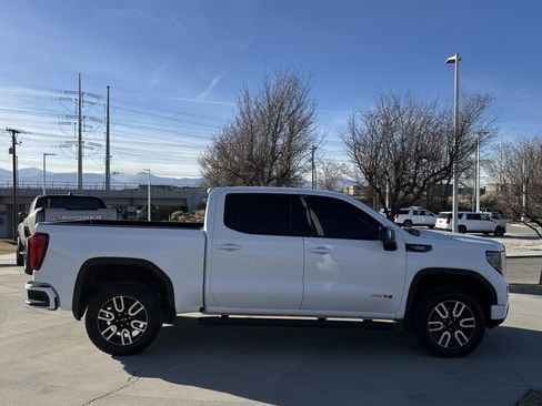 Used 2023 GMC Sierra 1500 AT4 w/ Technology Package image 6