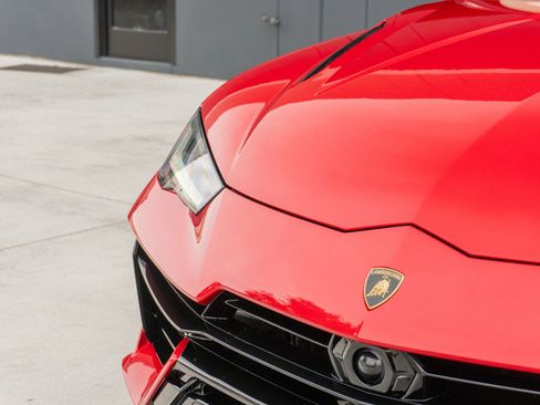 Used 2023 Lamborghini Urus S AWD/4WD image 30