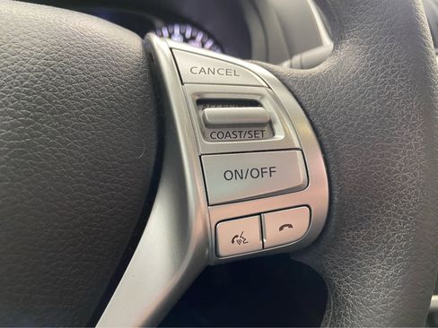 Used 2016 Nissan Altima 2.5 S w/ Power Driver Seat Package image 18