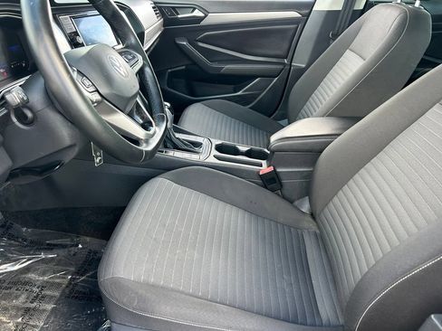Used 2022 Volkswagen Jetta S FWD image 23