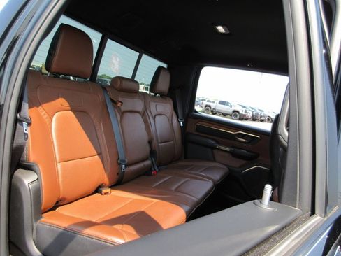 Used 2024 RAM 1500 Limited AWD/4WD image 24
