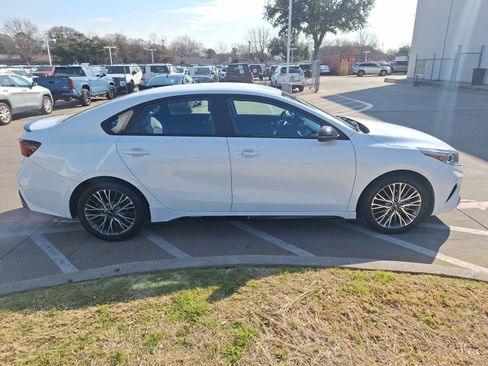 Used 2022 Kia Forte GT-Line w/ GT-Line Technology Package image 7