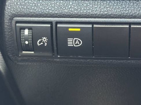 Used 2025 Toyota Corolla LE FWD image 26
