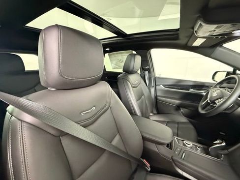 New 2026 Cadillac XT5 Premium Luxury w/ Driver Assist Package FWD image 36