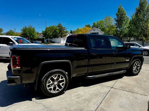 Used 2017 GMC Sierra 1500 SLT AWD/4WD image 4