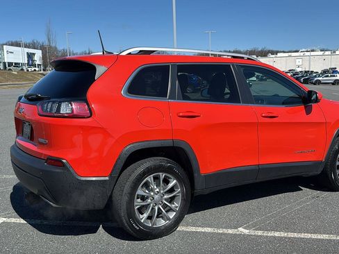 Used 2021 Jeep Cherokee Latitude Lux w/ Comfort/Convenience Group image 5